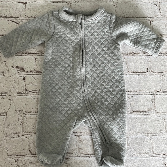 Old Navy Quilted Zip Footies 0-3 Months - Picture 1 of 3